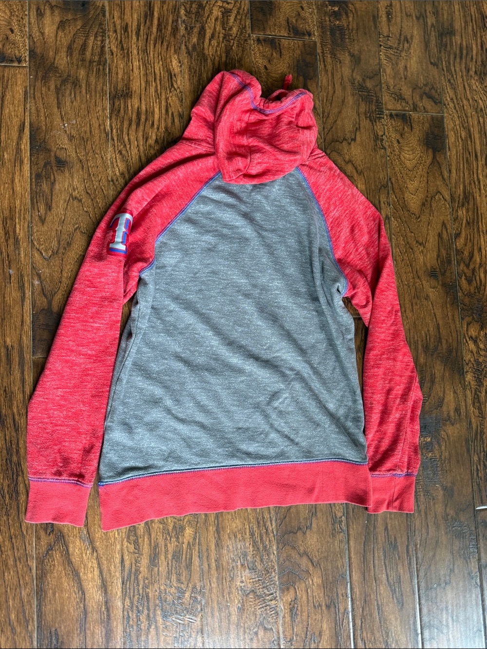 Texas Rangers Sweatshirt, size medium - Picture 5 of 6